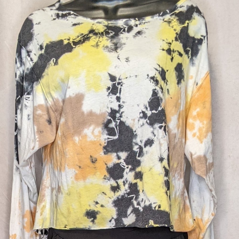 EUC Small Explore the Universe Oversized Slightly Cropped Tie Dye Top
